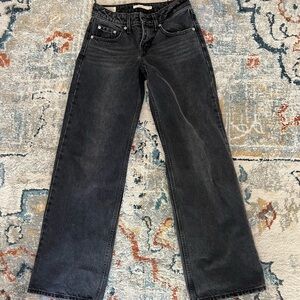levi low loose jeans